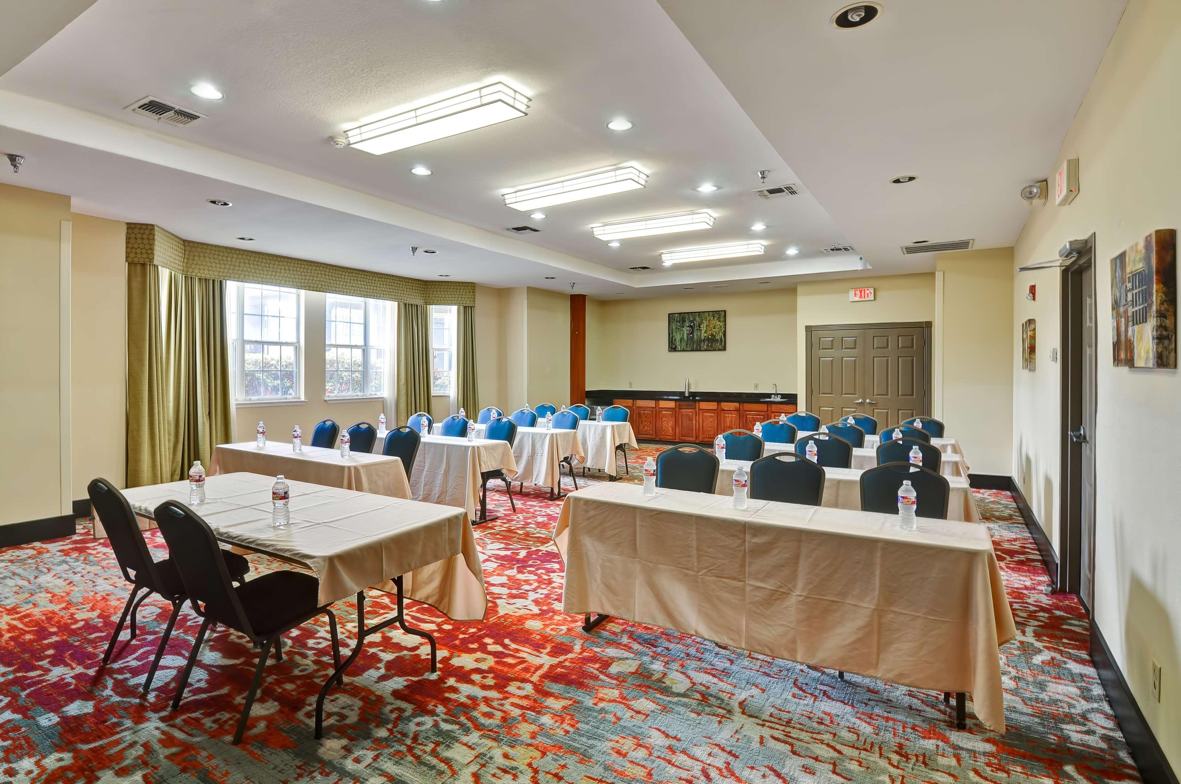 Homewood Suites By Hilton- לונגוויו מראה חיצוני תמונה